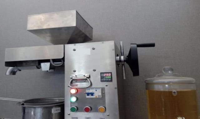 قیمت دستگاه روغن کشی سرد