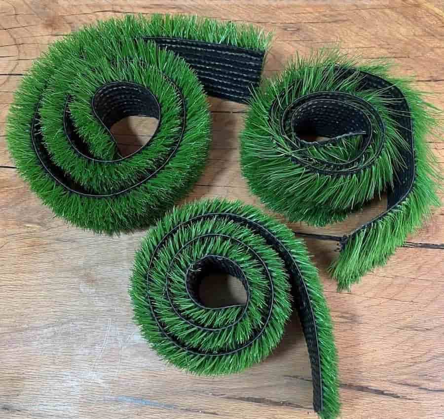 قیمت چمن مصنوعی نواری ۱۰ سانتی