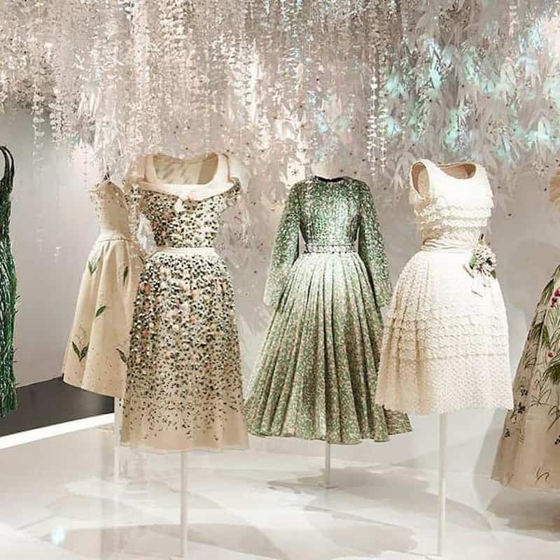 قیمت لباس مجلسی زنانه ۱۴۰۱