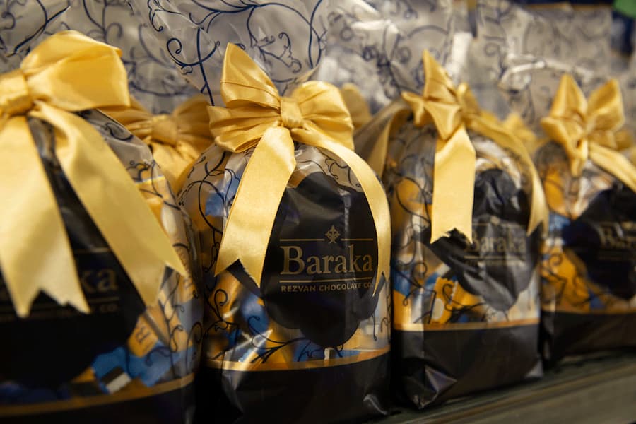 قیمت شکلات باراکا کادویی 