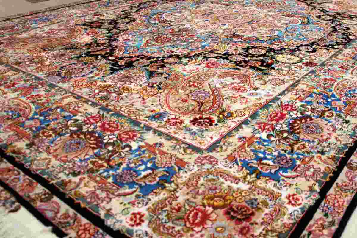 قیمت فرش ماشینی ابریشمی ۶متری