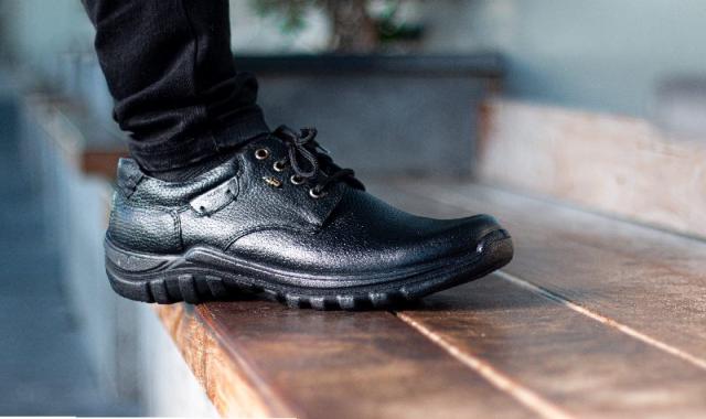 قیمت کفش کلارک مردانه