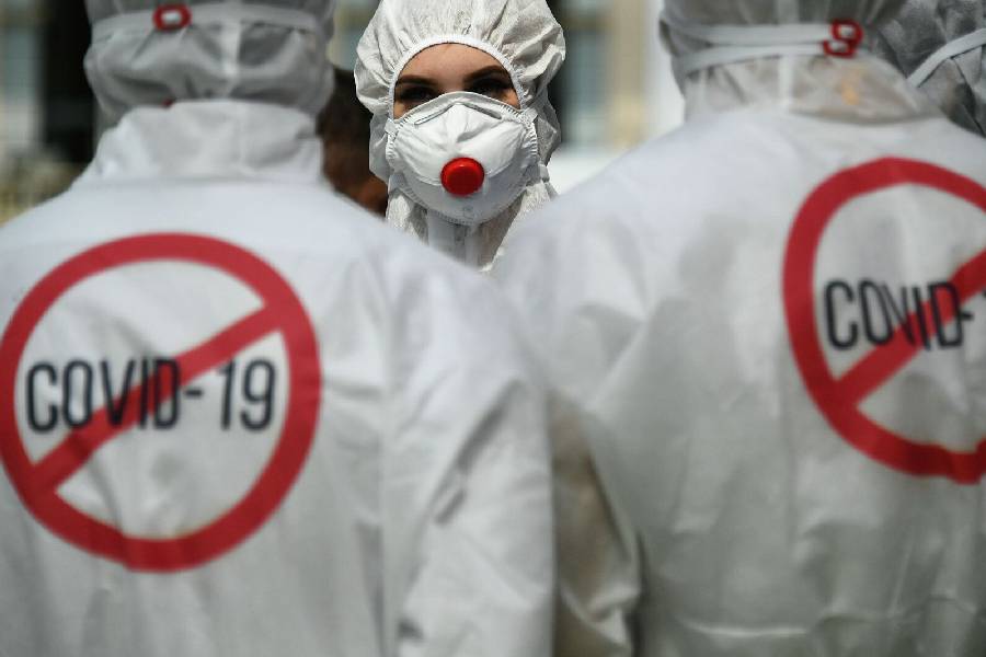 قیمت لباس ایزوله کرونا