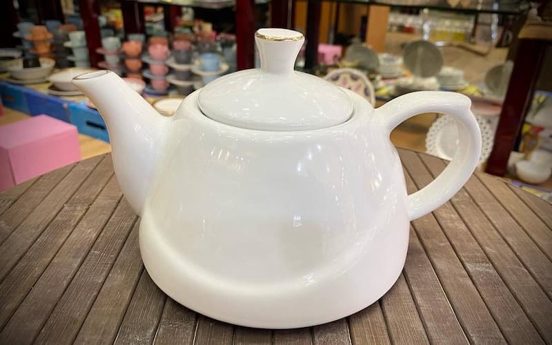 قیمت قوری چینی کف پهن