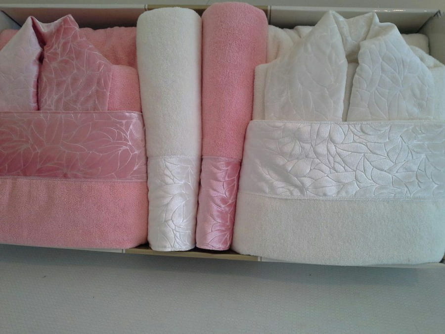 قیمت ست حوله عروس و داماد