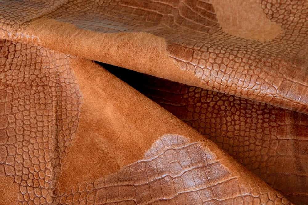 قیمت چرم پای شترمرغ