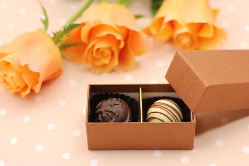 قیمت شکلات کادویی الیت