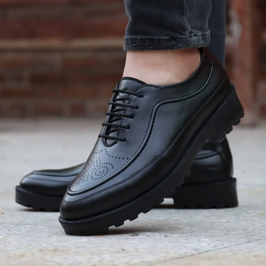 قیمت کفش کالج پسرانه