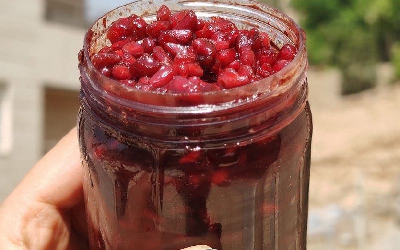 ترشی انار ترش؛ طعم فوق العاده مناسب چاشنی غذا
