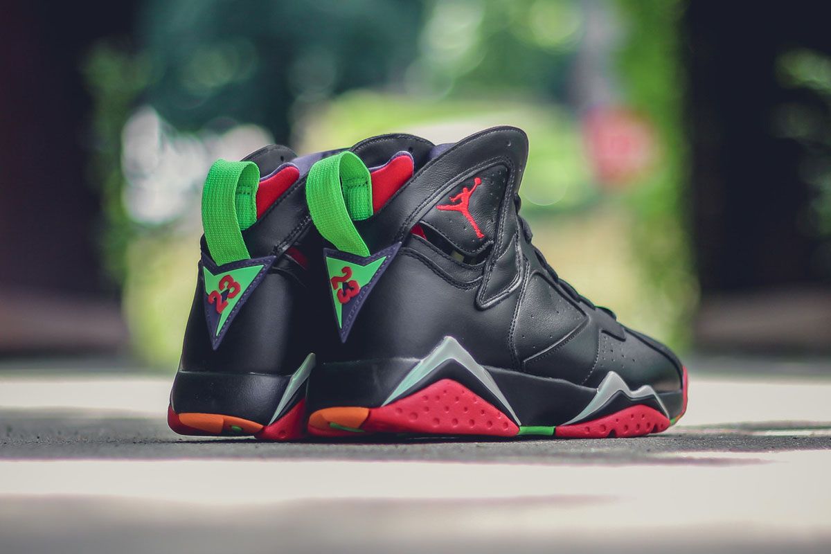 قیمت کفش جردن سایز ۳۸