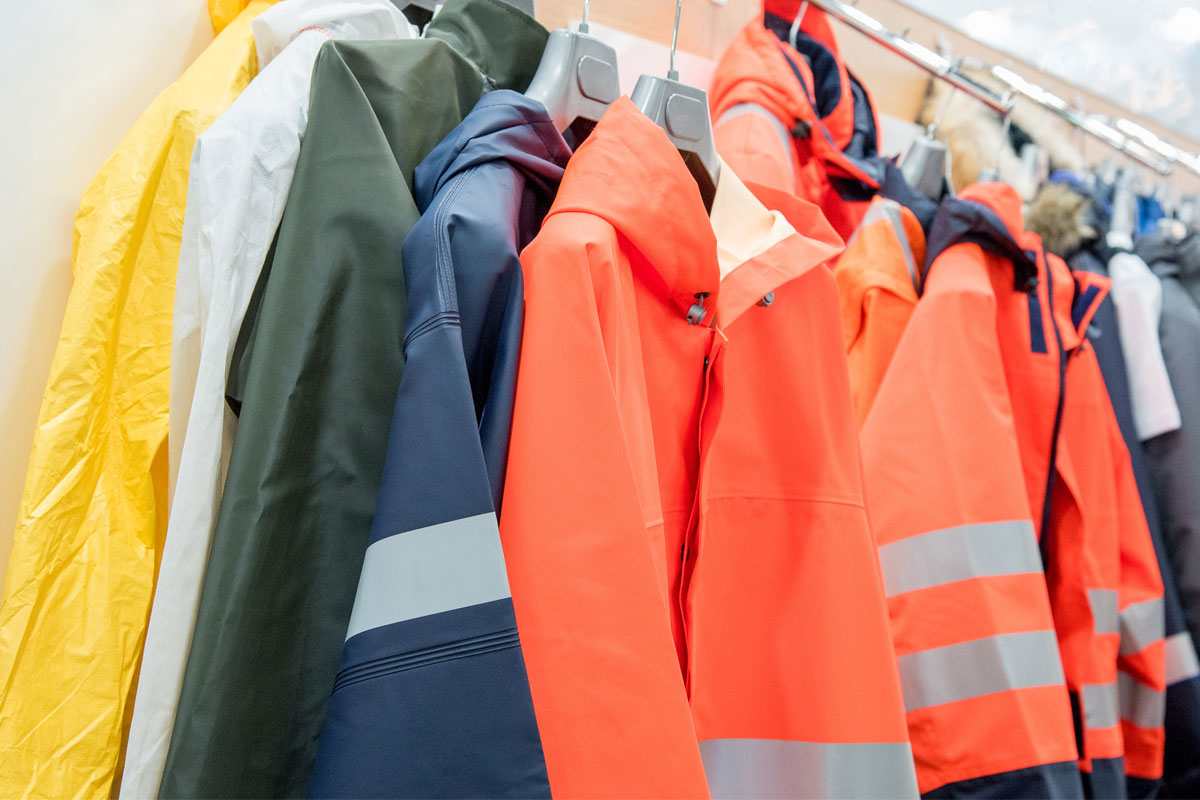 لباس کار کارگاهی؛ عایق مناسب جنس (پنبه پشم شیشه)