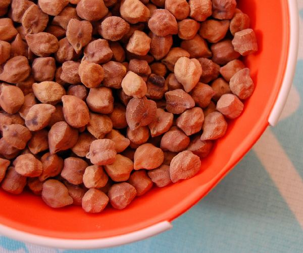 نخود قرمز در آذرشهر؛ ریز ارگانیک پخت سریع