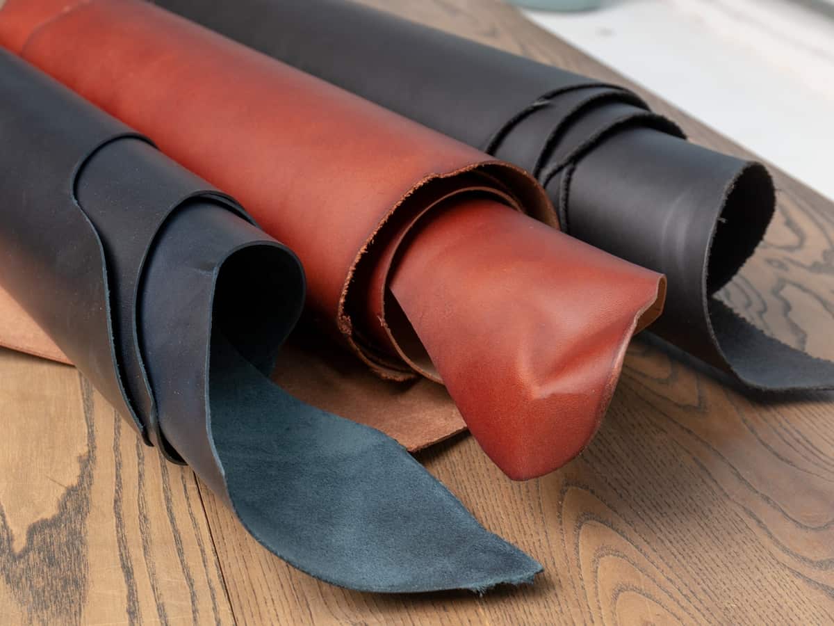 چرم رومبلی؛ مصنوعی طبیعی 2 کاربرد دکوراسیون منازل محیط های اداری