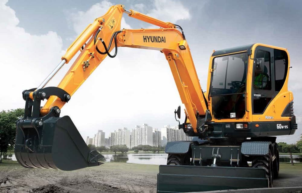 بیل مکانیکی چرخ دار؛ مانیتور دیجیتال موتور هیدرولیک چرخ متحرک