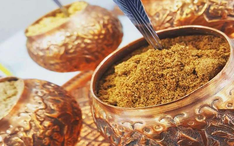 حنا هندی روی دست Indian henna دارای ویتامین E درمان ریزش مو