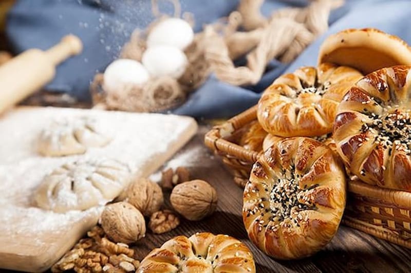 کلوچه سنتی تی شین؛ گردویی موزی نارگیلی شکلاتی ساده تولید Guilan