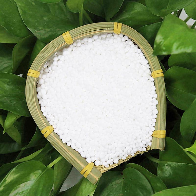 کود شیمیایی سفید در بازار ازاد؛ 2 نوع سیاه سفید حاوی نتروژن