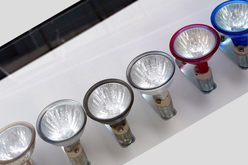 لامپ هالوژن 6 وات پارس؛ مدل e27 رنگبندی مهتابی