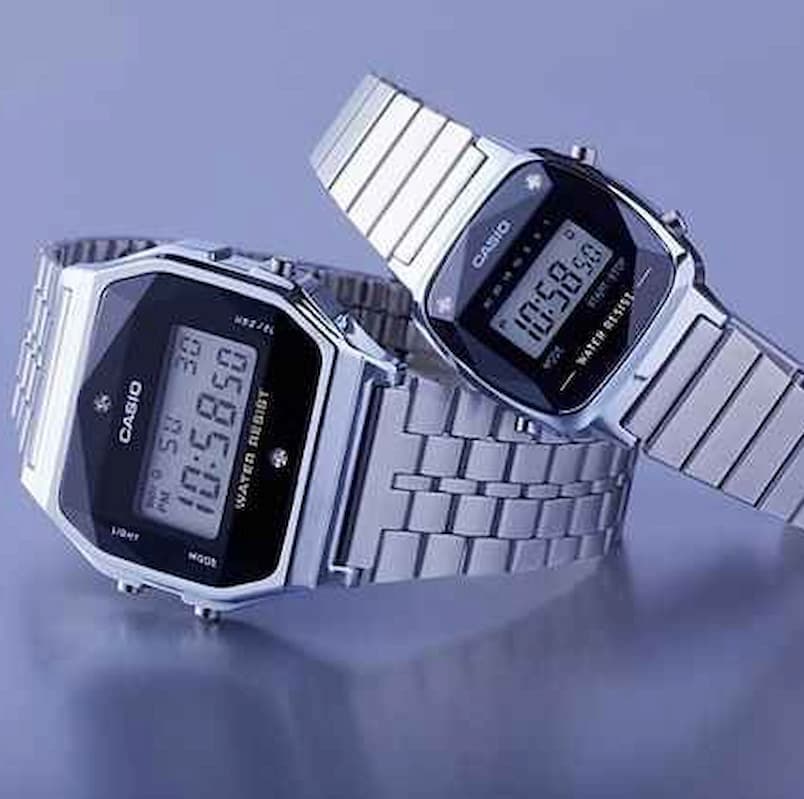 ساعت کاسیو اصل ژاپن کامپیوتری Casio watch چهارگوش ضد خش نقره ای