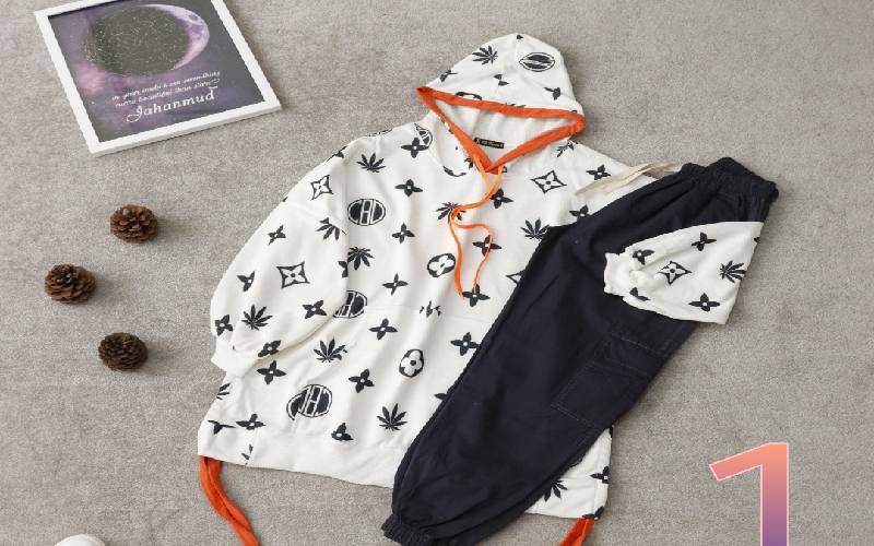 هودی طرح دار؛ گشاد چریکی شطرنجی 2 جنس ابریشمی پشمی