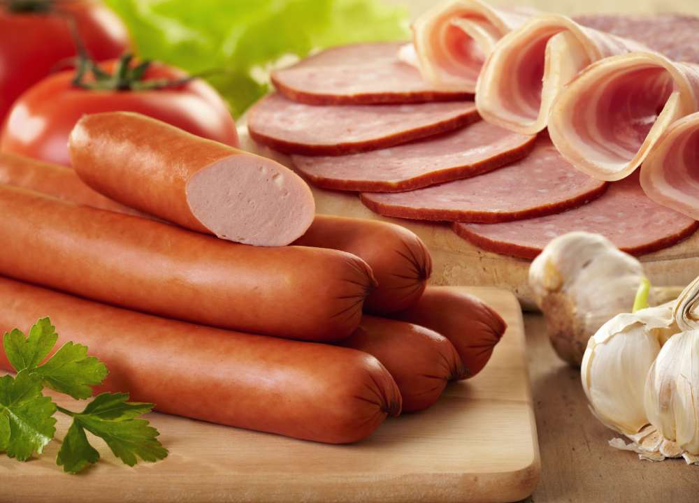 سوسیس و کالباس بشارت؛ آلمانی 3 کابرد ساندویچ پیتزا سایر غذاها