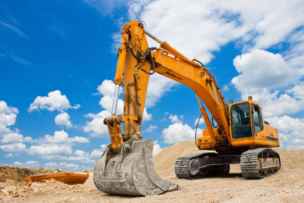 بیل مکانیکی در ترکیه Excavator جنس آهن مقاوم مدل برقی پر قدرت