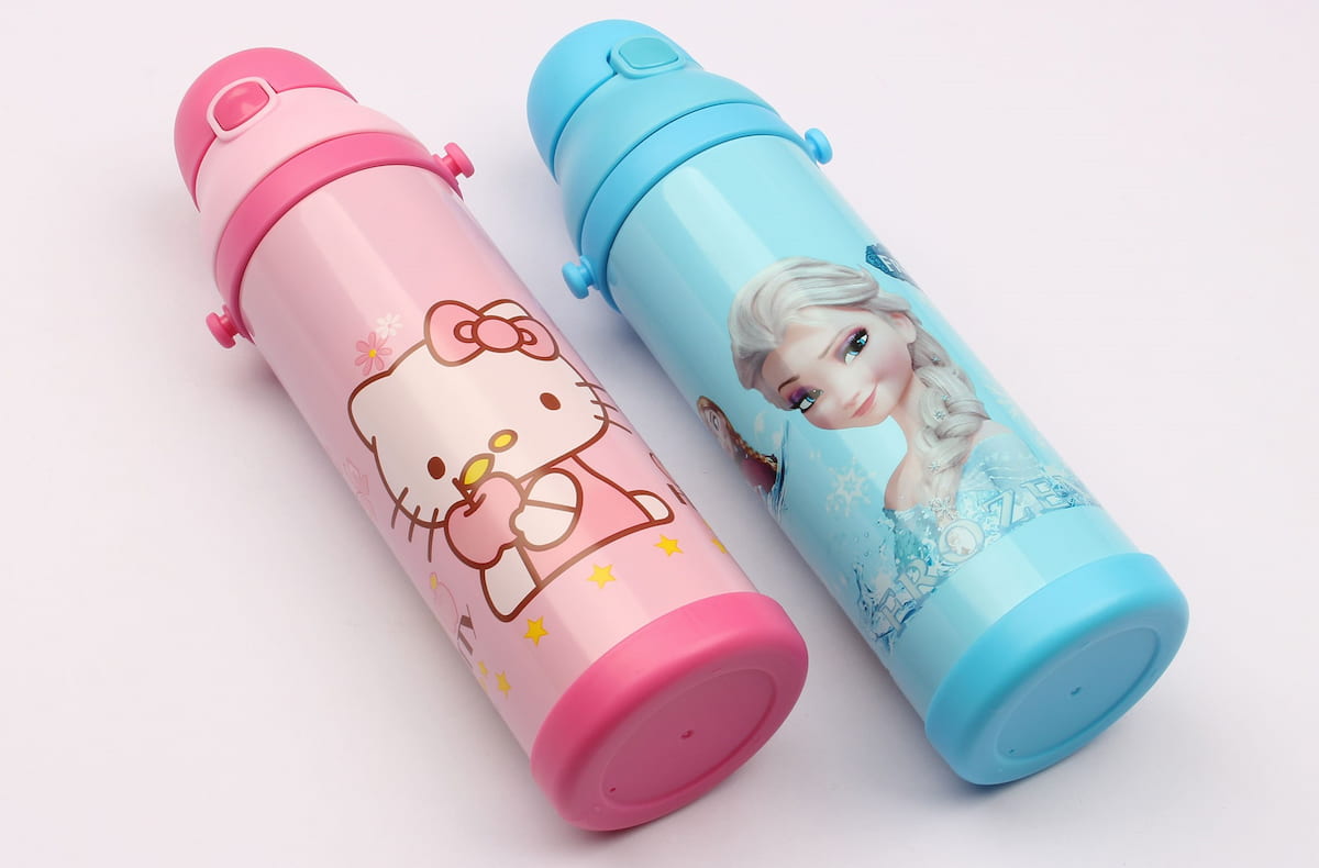 بطری پلاستیکی برای مدرسه؛ نگهداری مایعات 2 نوع( نی دار ساده)