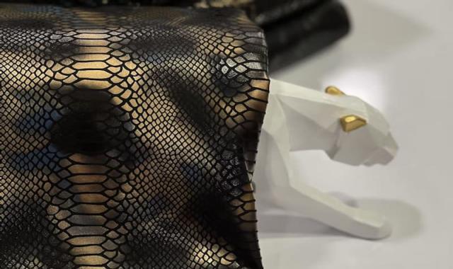 پارچه سوییت پوست ماری Suite fabric بافت نرم مخصوص لباس زمستانی