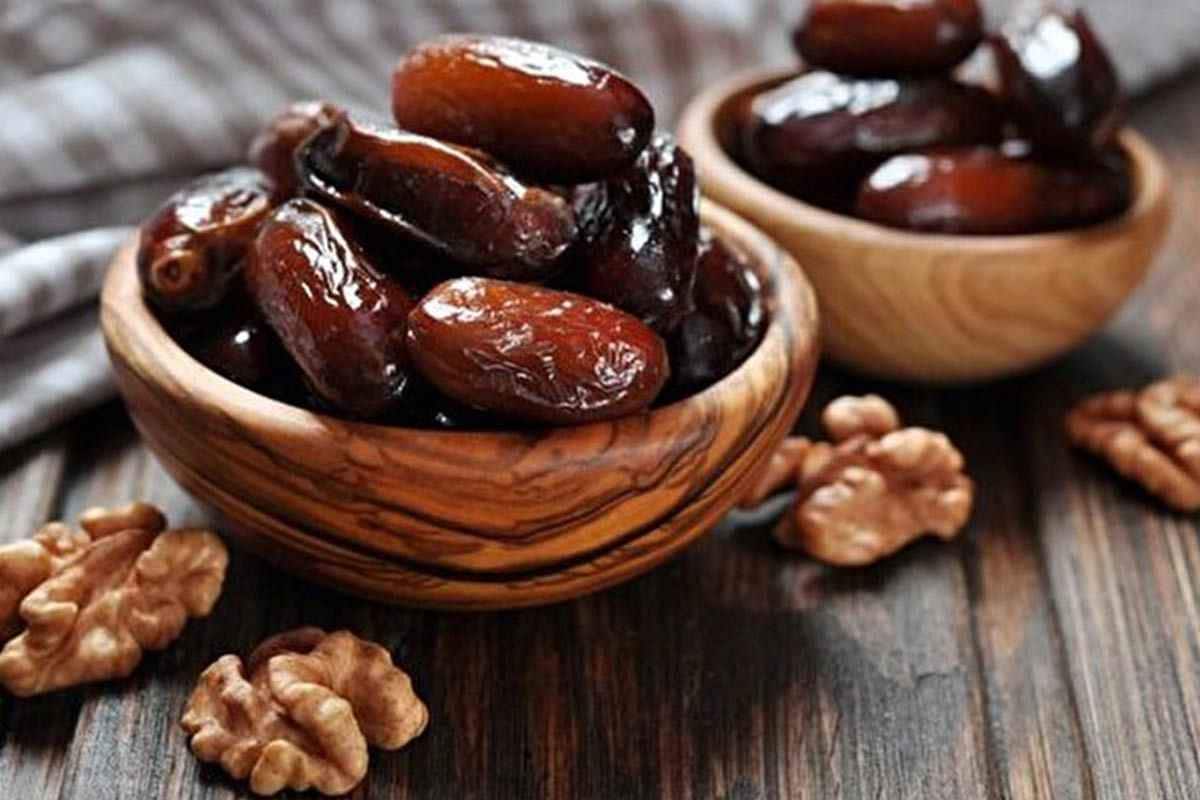 خرمای پیارم در بازار؛ پوست نازک زمان برداشت (1 شهریور الی 1 آبان)