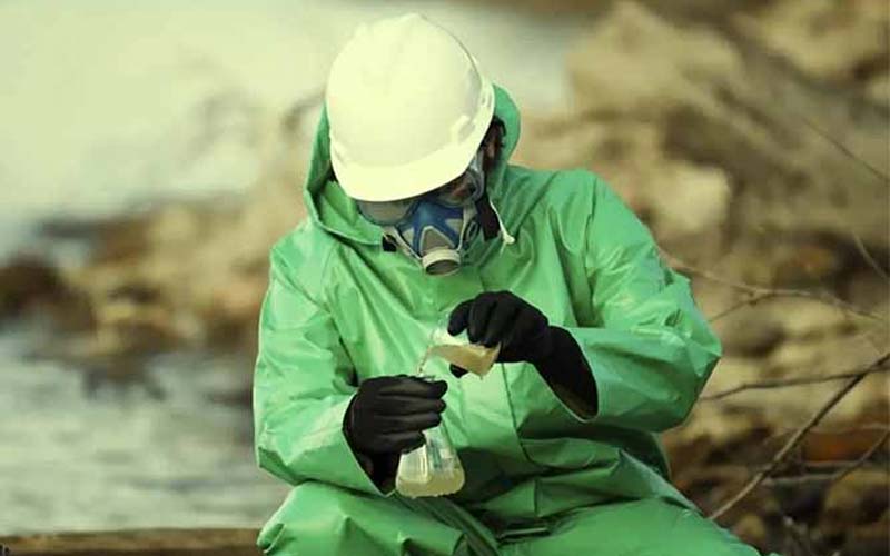 لباس ضد اسید؛ جنس PVC حفظ بدن مختص صنایع تولیدی پالایشگاه ها