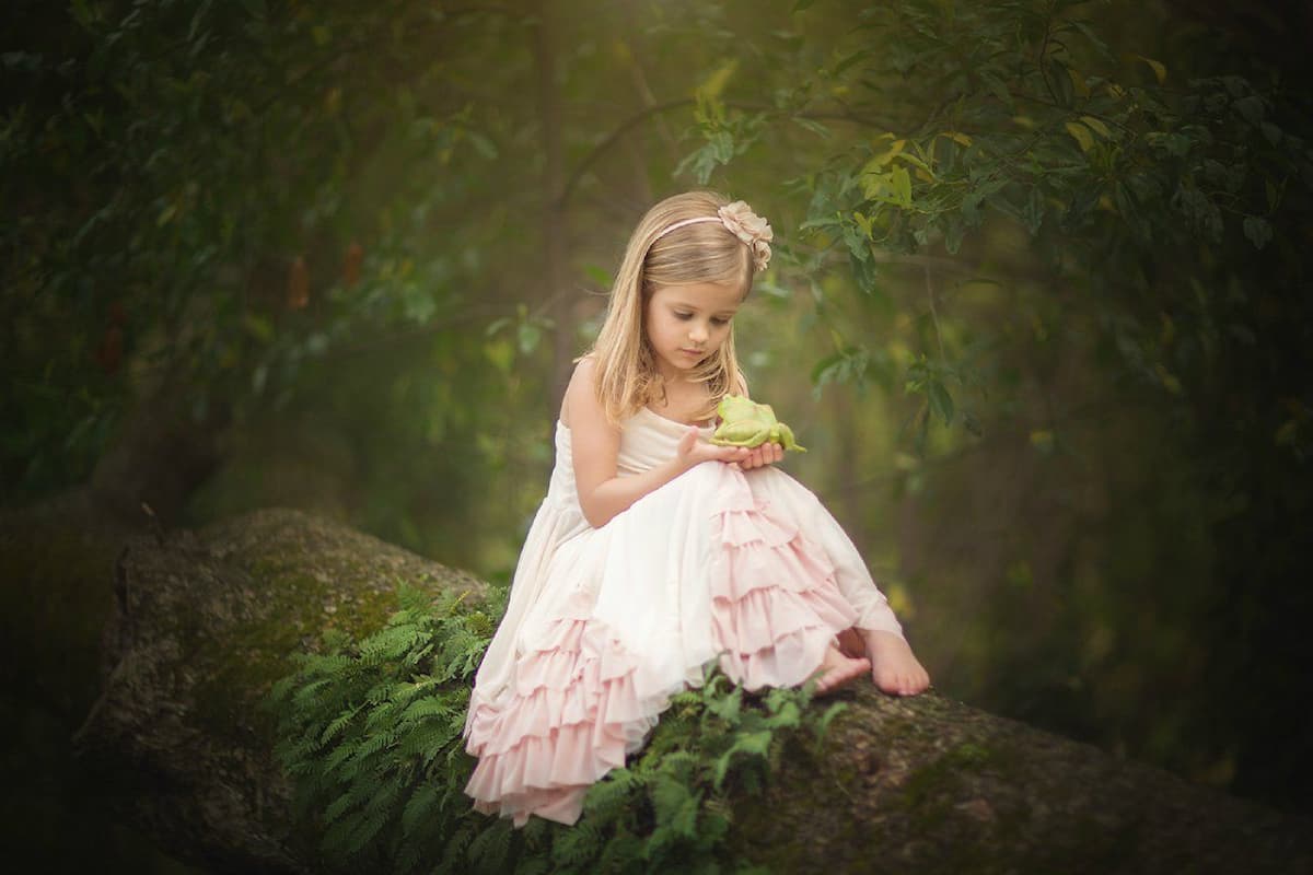 قیمت لباس عروس دخترانه