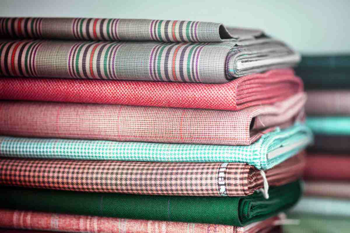 پارچه فاستونی مانتویی؛ پشم پلی استر مقاوم با دوام زیبا