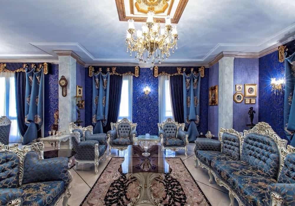 مبل سلطنتی دست دوم در اصفهان؛ دارای فوم سرد گرم با 3 چوب گردو راش کاج