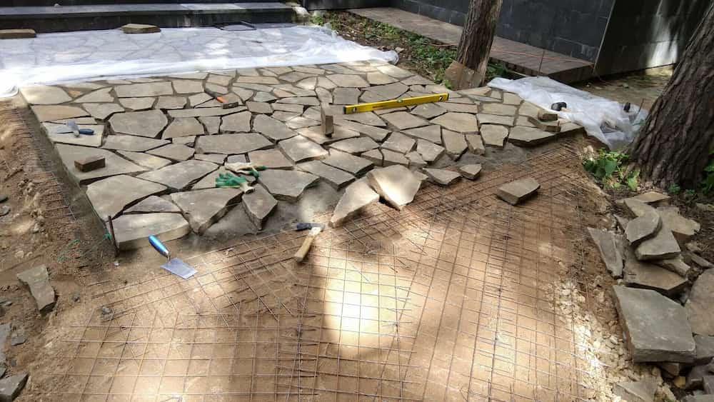 سنگ لاشه تبریز (سنگ آذین) مقاوم 4 رنگ جگری مشکی سفید آجری