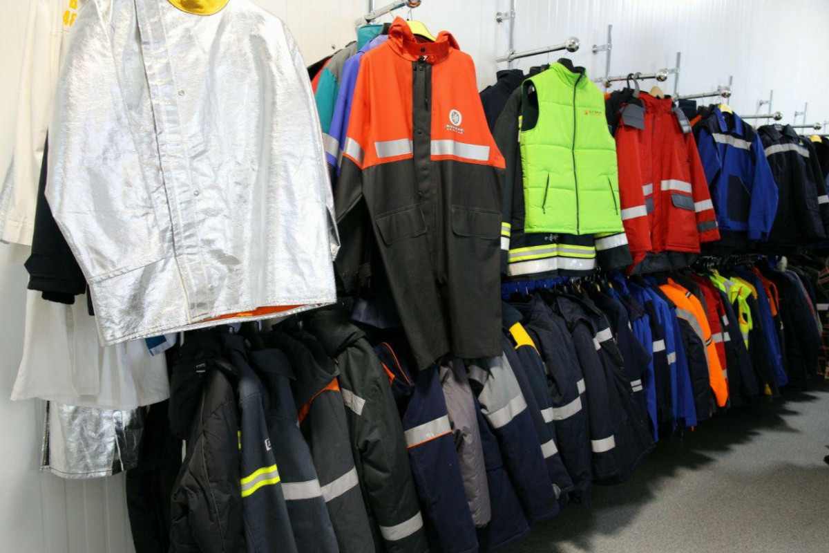 لباس کار تابستانه ؛ پارچه ترگال ساده کجراه 4 مدل جلیقه روپوش ژاکت کاور