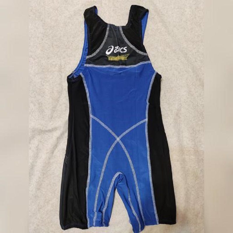 قیمت لباس کشتی کج