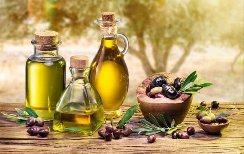 روغن زیتون فرابکر ایتالیایی؛ رنگ سبز تیره طلایی تقویت کننده بدن قلب حافظه