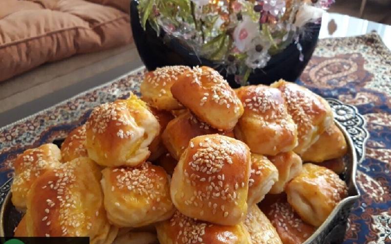 شیرینی دانمارکی در بندرعباس ؛ خشک 3 چاشنی گل محمدی کنجد مغز بافت نرم