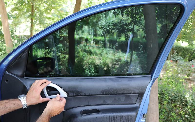 شیشه دودی 35 درصد؛ هفت رنگ مشکی نوع uv محافظ نور خورشید