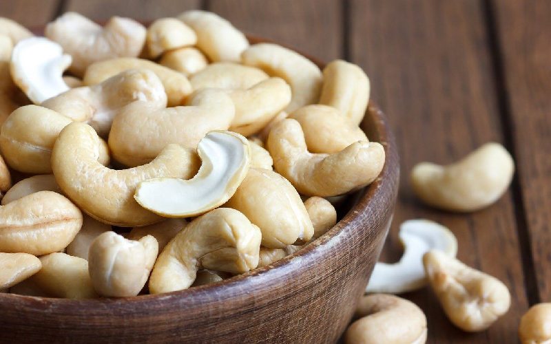 بادام هندی کیلویی؛ طعم عالی حاوی (چربی فیبر قند آب)