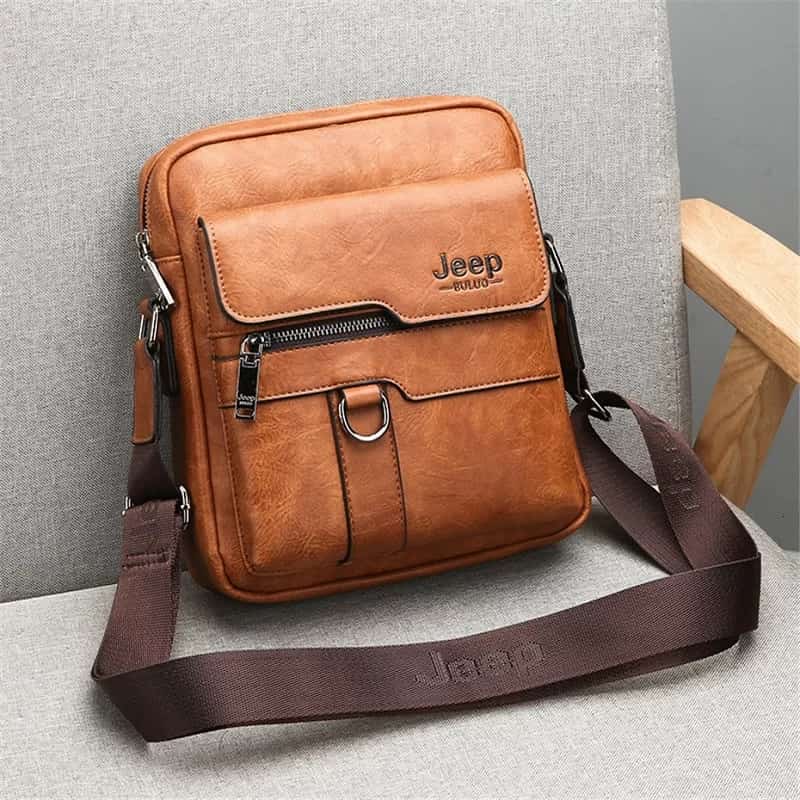 کیف چرم مارک جیپ Jeep leather bag پوست گاو اسپرت بند دوشی (بانوان آقایان)