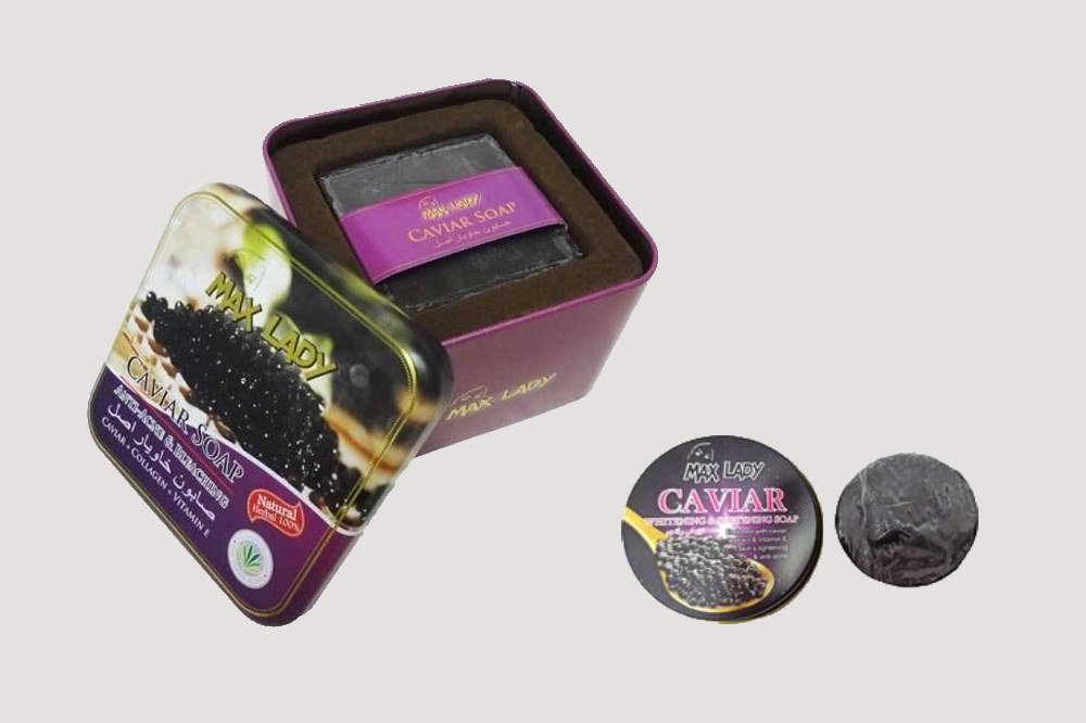صابون خاویار اصل مکس لیدی؛ لکه بر لایه بردار پوست ویتامین (D E A)