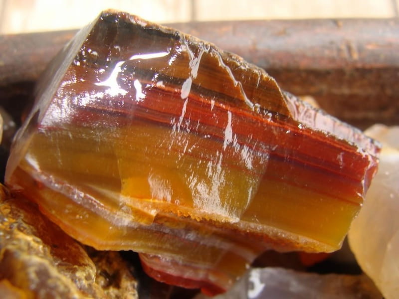 سنگ قیمتی عقیق؛ شجر چشمی آبدار اصل مصنوعی درمان جسم