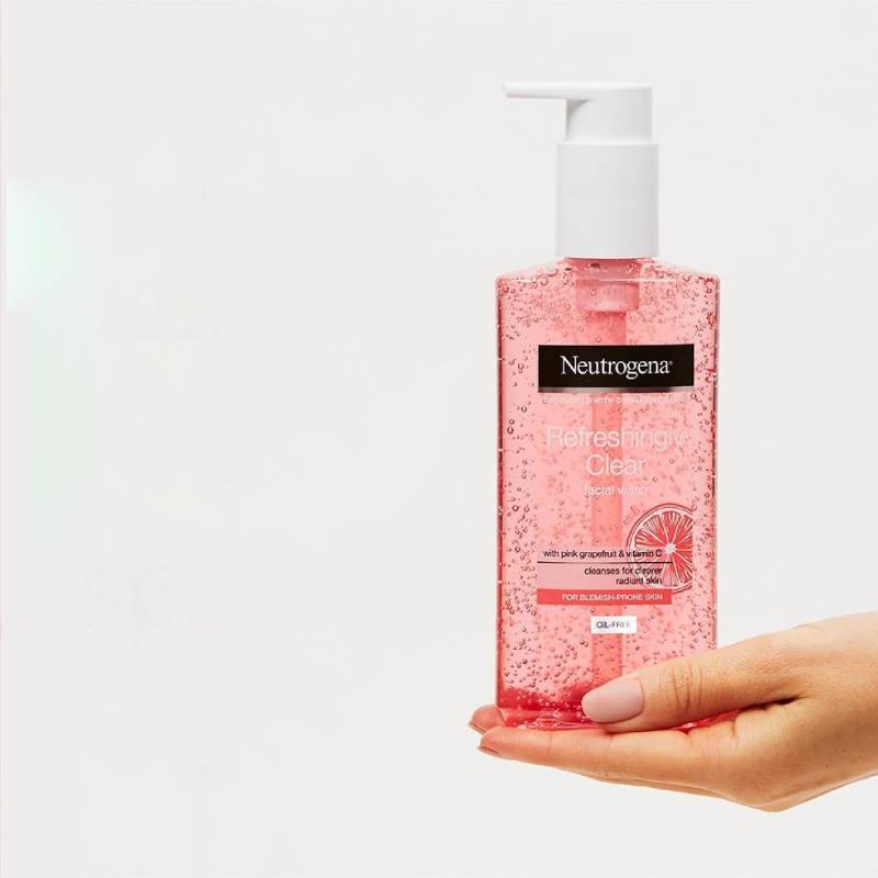 شوينده صورت نيتروژنا neutrogena پاک کننده قوی پوست (خشک چرب معمولی)