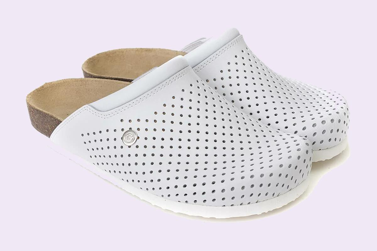 صندل جلو بسته؛ جلو بسته پشت باز جنس چرم (طبیعی مصنوعی)