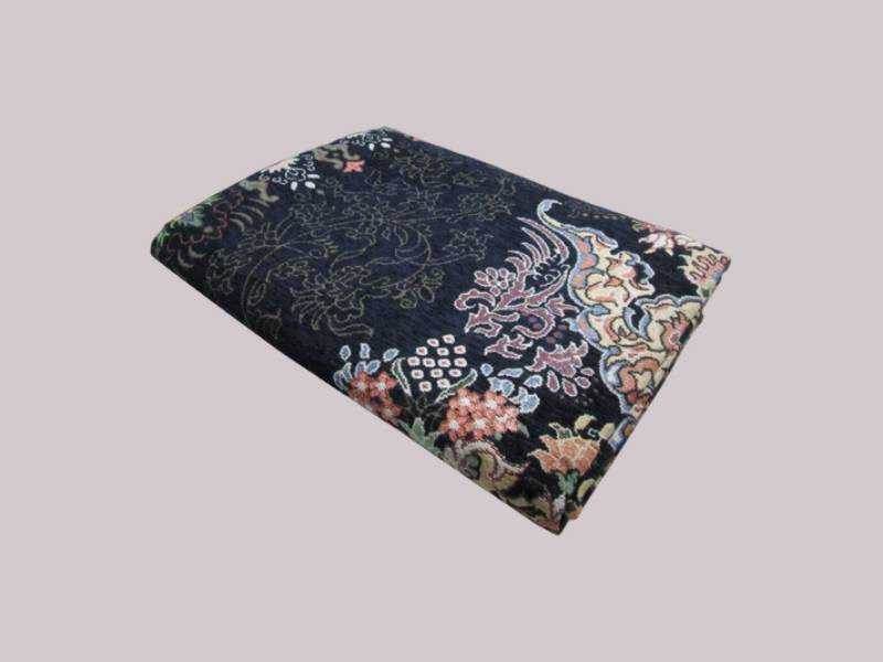 روفرشی بافت یزد؛ نخ ابریشم طرح ترکمنی بخارایی تنوع رنگ