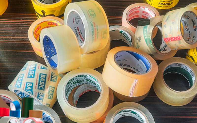 چسب پهن؛ حلقه ای پلاستیکی چسباندن کاغذ مقوا وزن 185 گرم