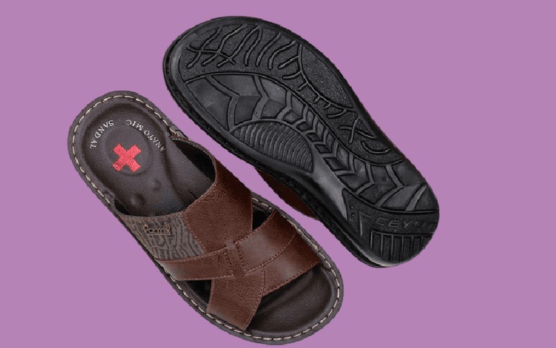 دمپایی مردانه پارمیس (صندل) رویه چرم مصنوعی رنگ قهوه ای (روشن تیره) مشکی