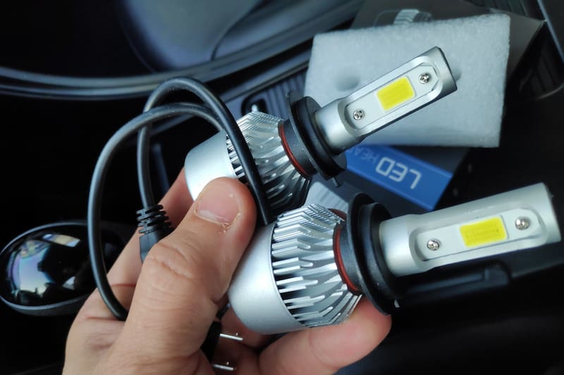 لامپ زنون سوناتا وای اف؛ مقاوم برابر آب 55 وات ساخت Korea