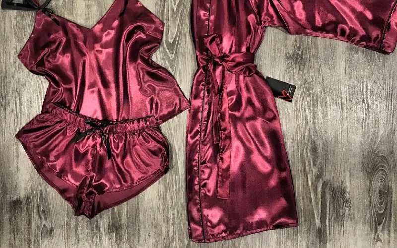 لباس خواب عروس و داماد؛ ساتن ابریشم نخی رنگ سفید آبی قرمز